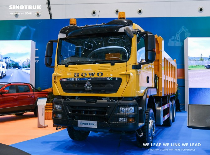 “全流程”赋能基建！中国重汽硬核装备，护航大型工程每一环