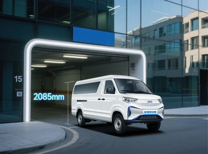 跑网约、送快递、做生意……开蓝猫客运版的都说不错